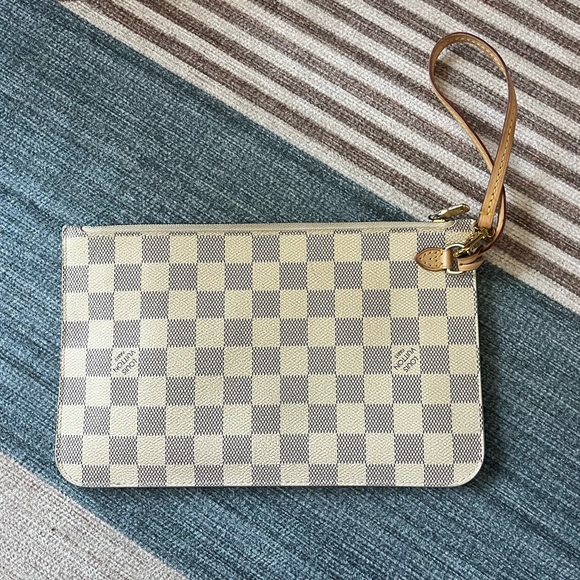 Louis Vuitton Handbags - Louis Vuitton Damier Azur Pochette Accessoires 9.5x6 wristlet